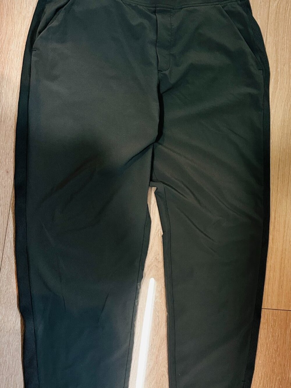 Athleta Gray Pull On Pants 12